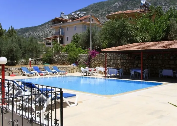 Szálloda Grand World 2*